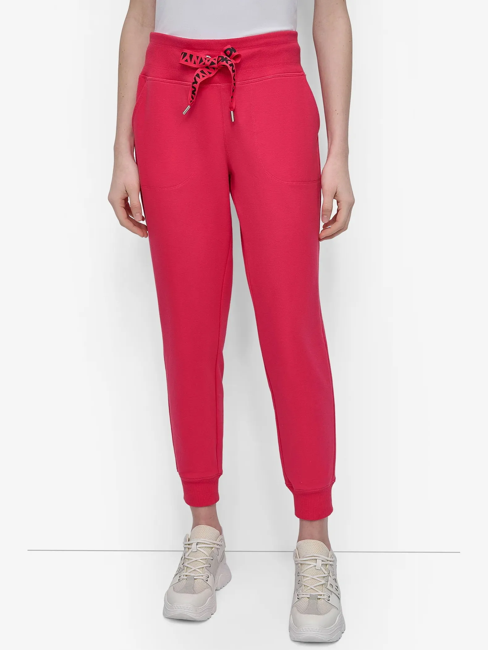 Спортивные брюки