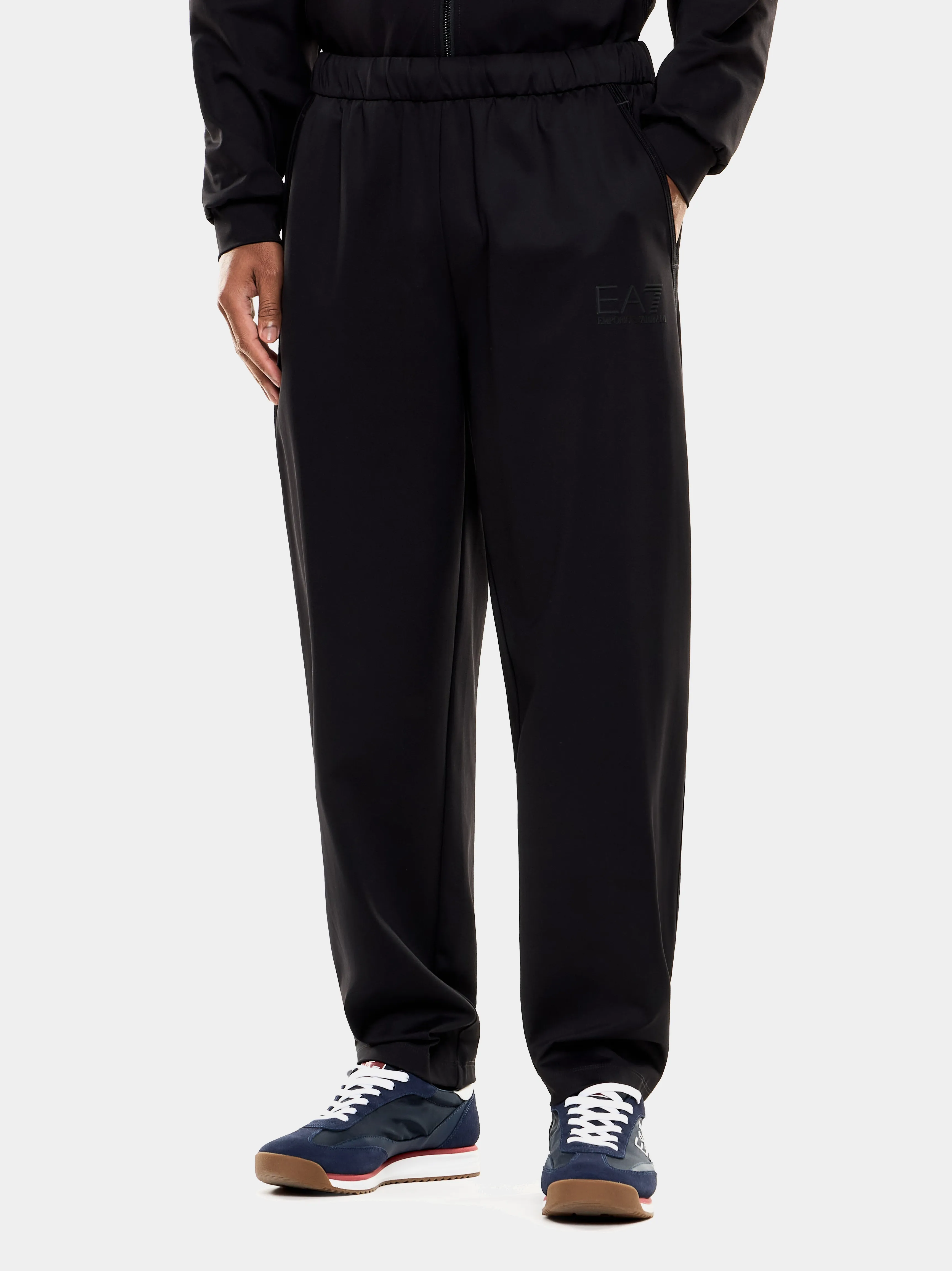 Спортивные брюки