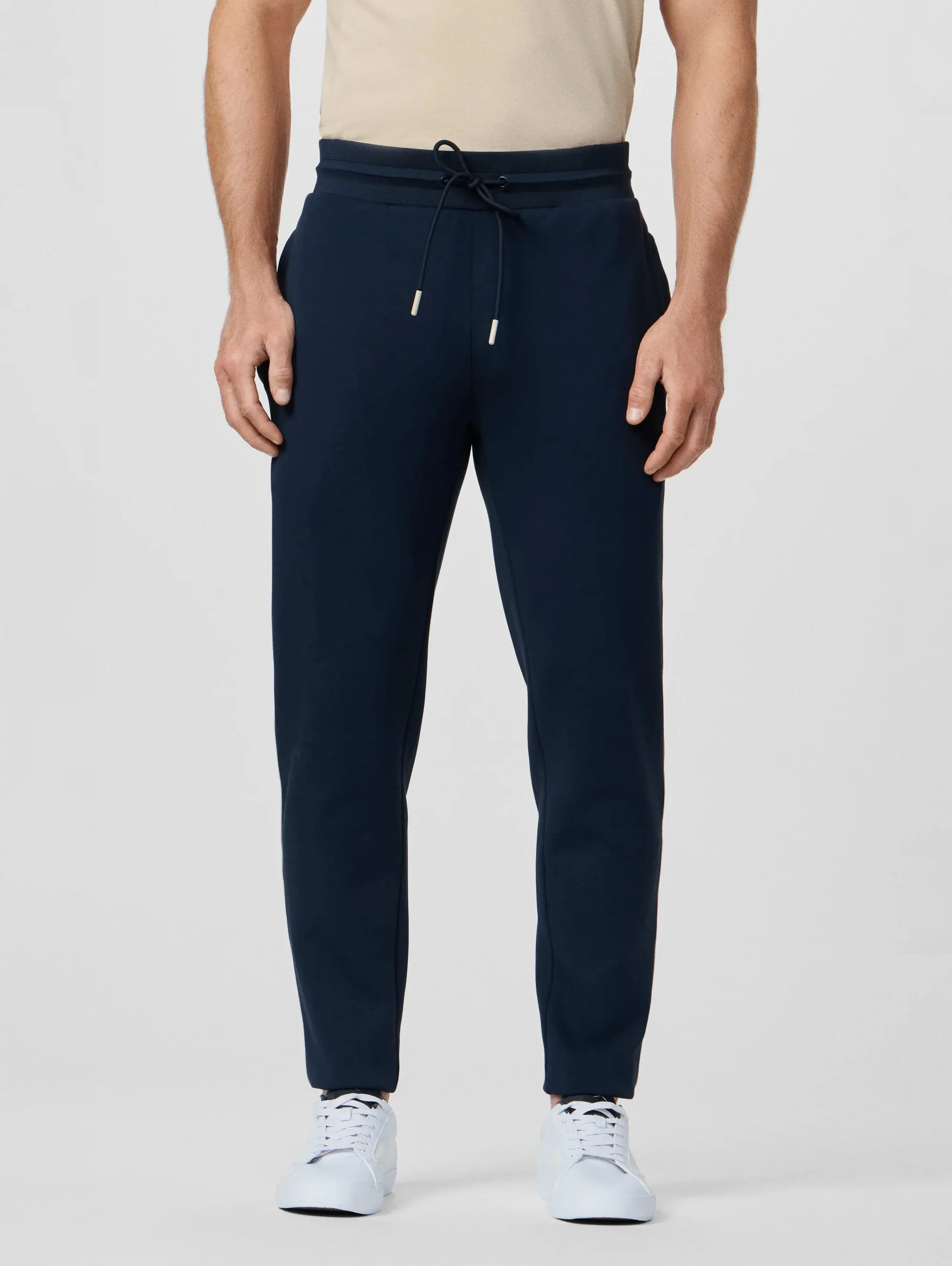 Спортивные брюки