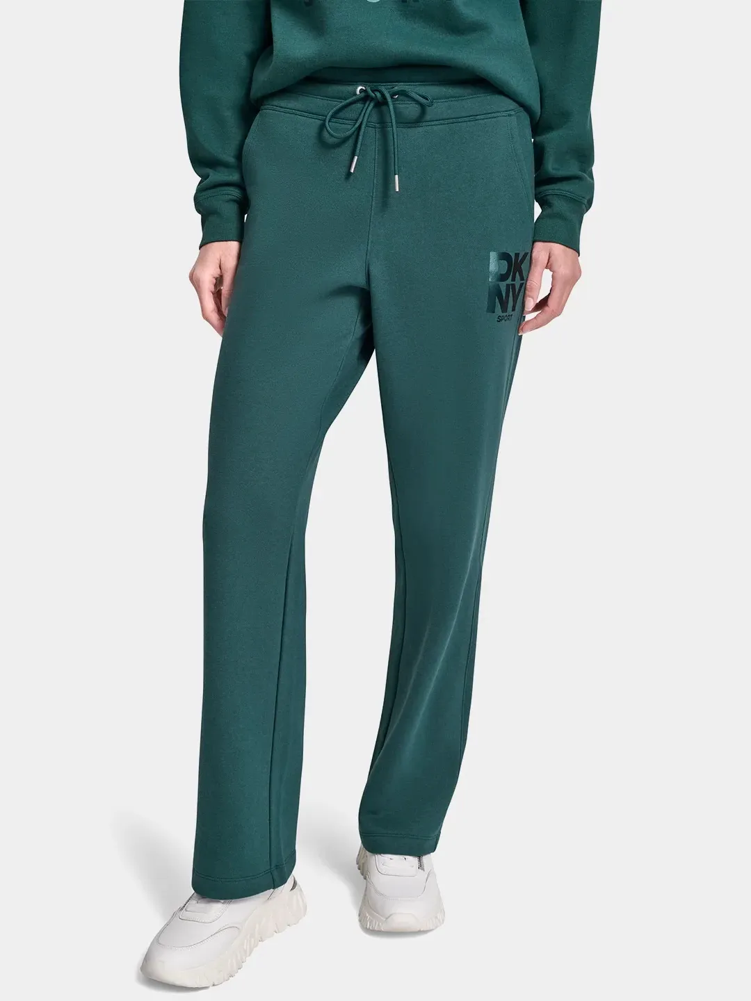 Спортивные брюки