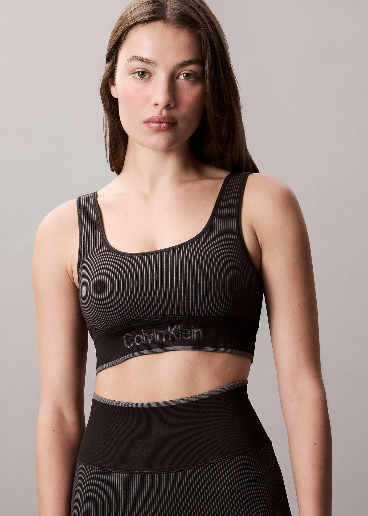 Спортивное бра