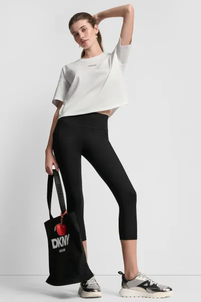 Футболка DKNY