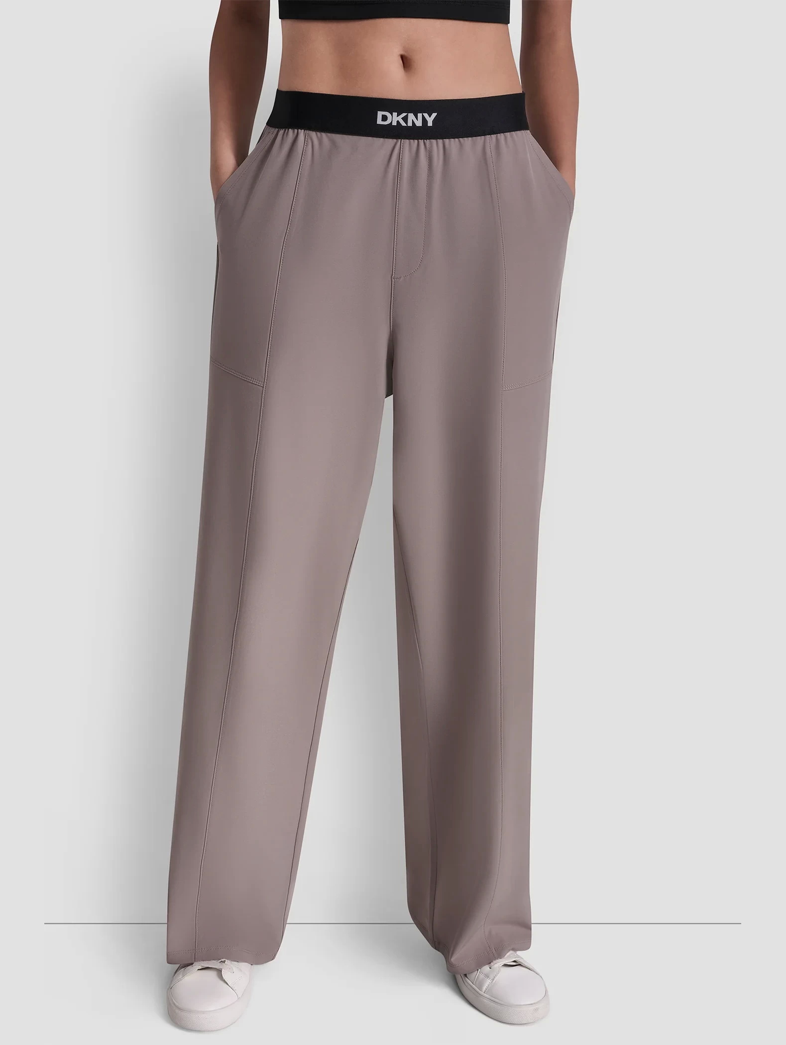 Спортивные брюки