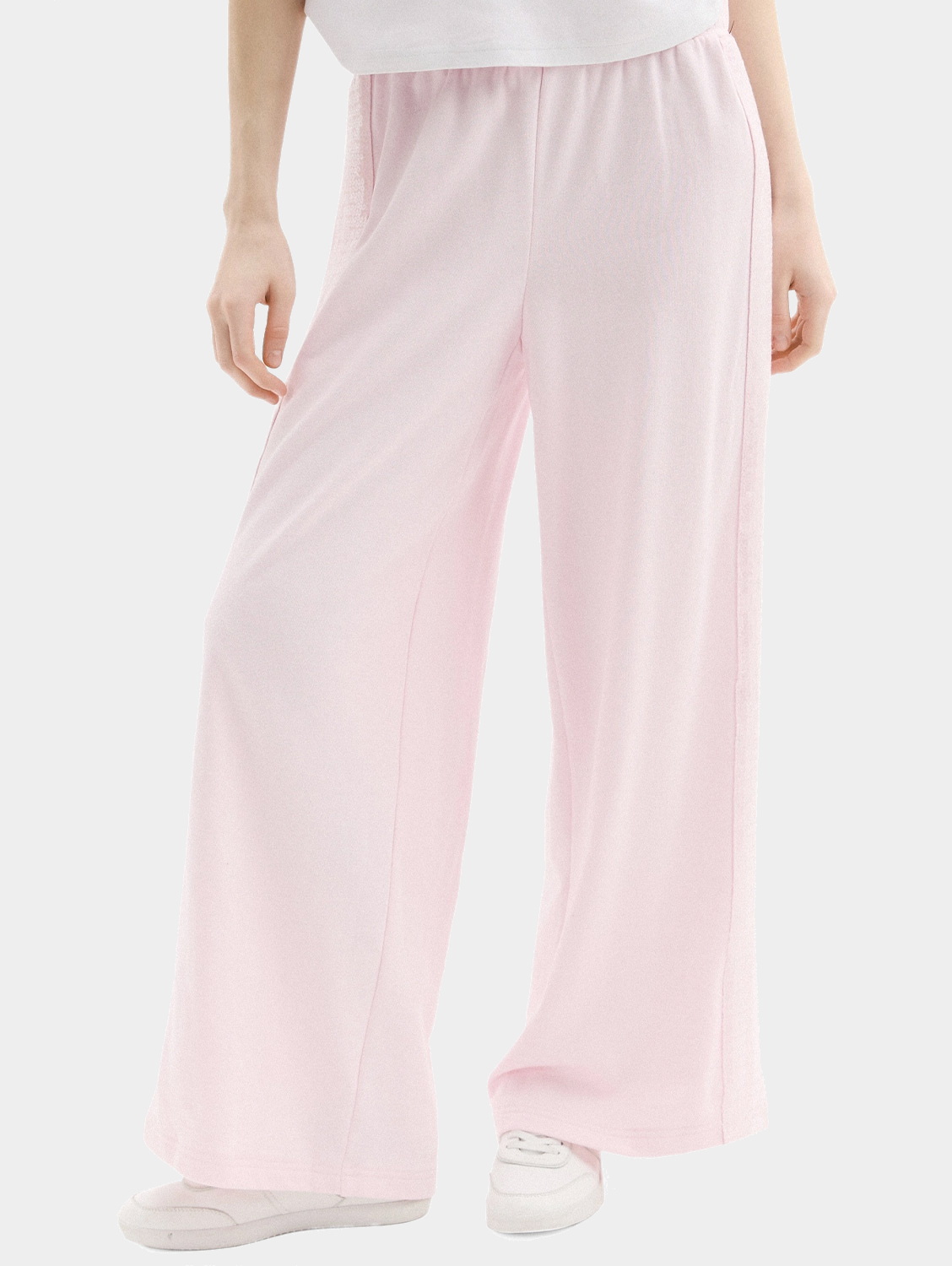 Спортивные брюки