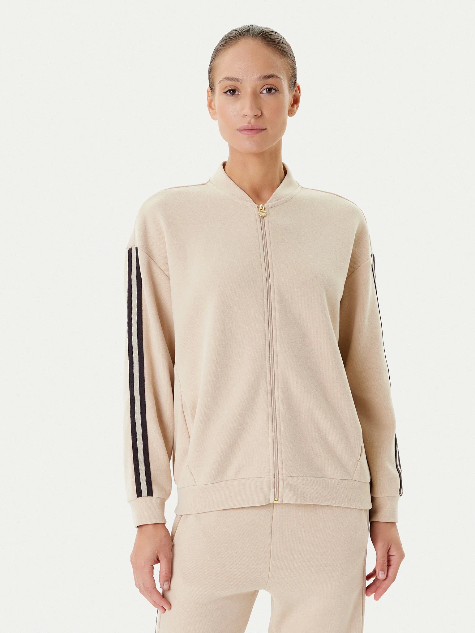 Спортивный верх ZIP