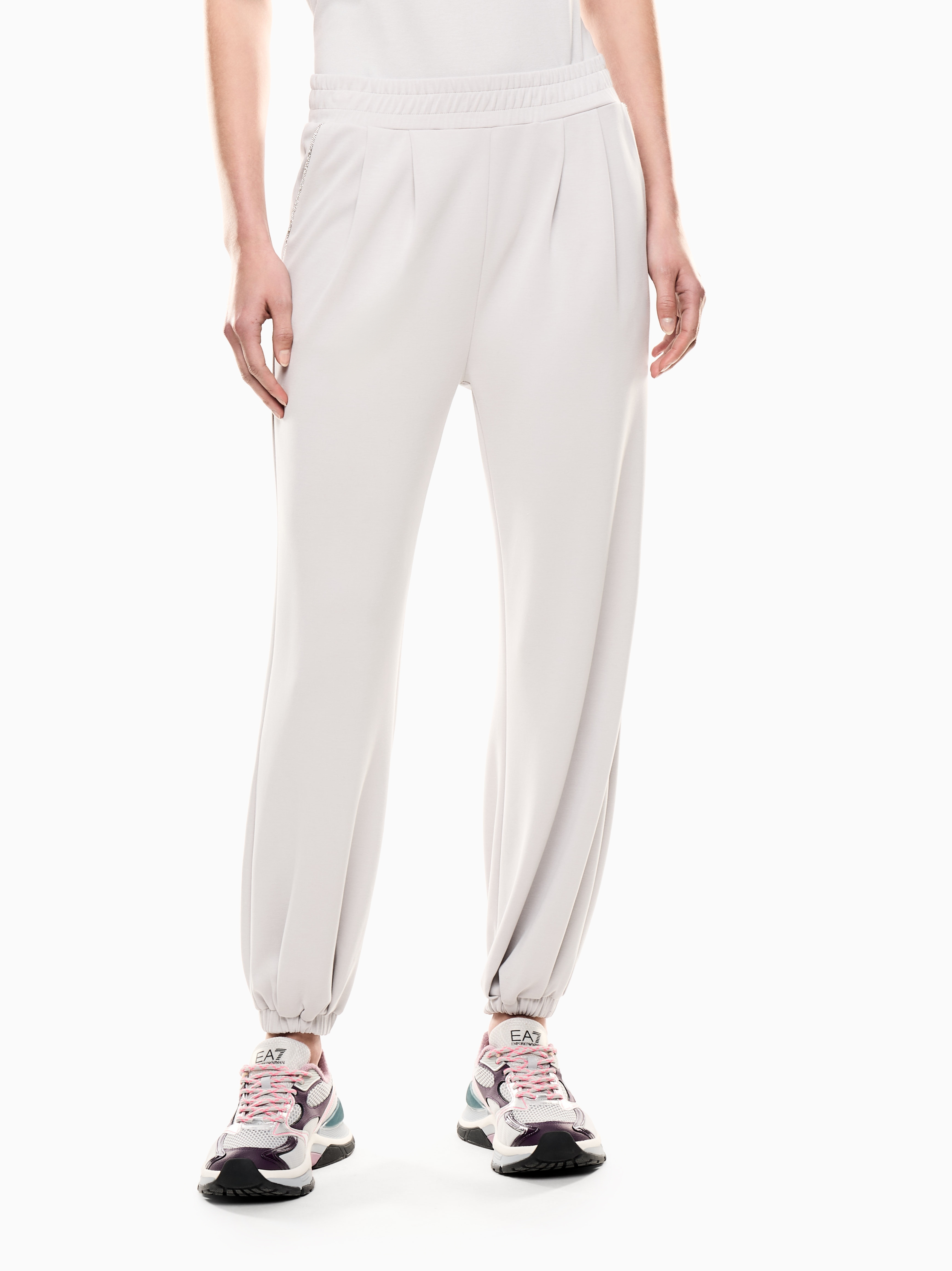 Спортивные брюки