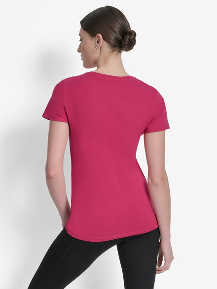 Футболка DKNY