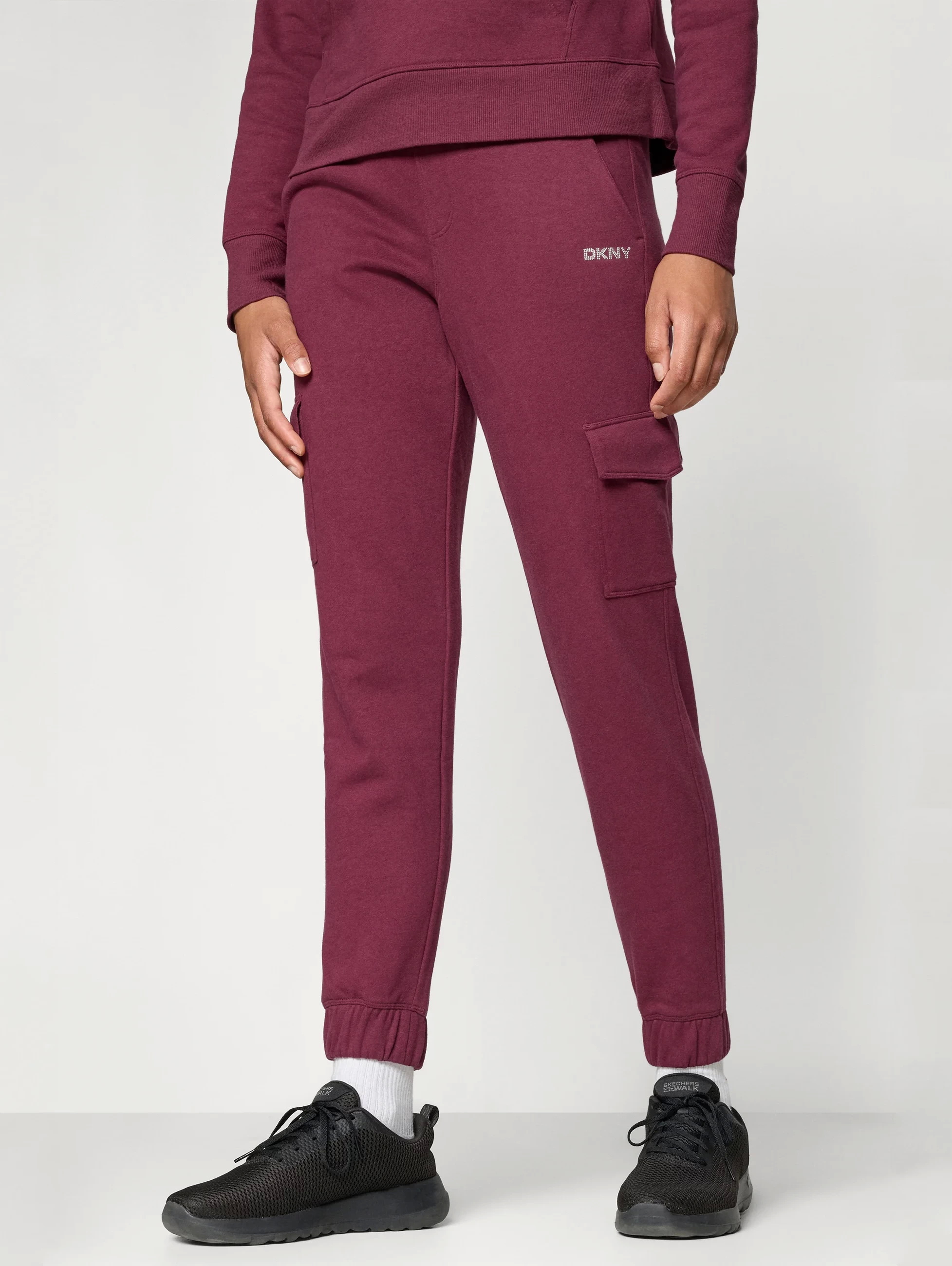 Спортивные брюки