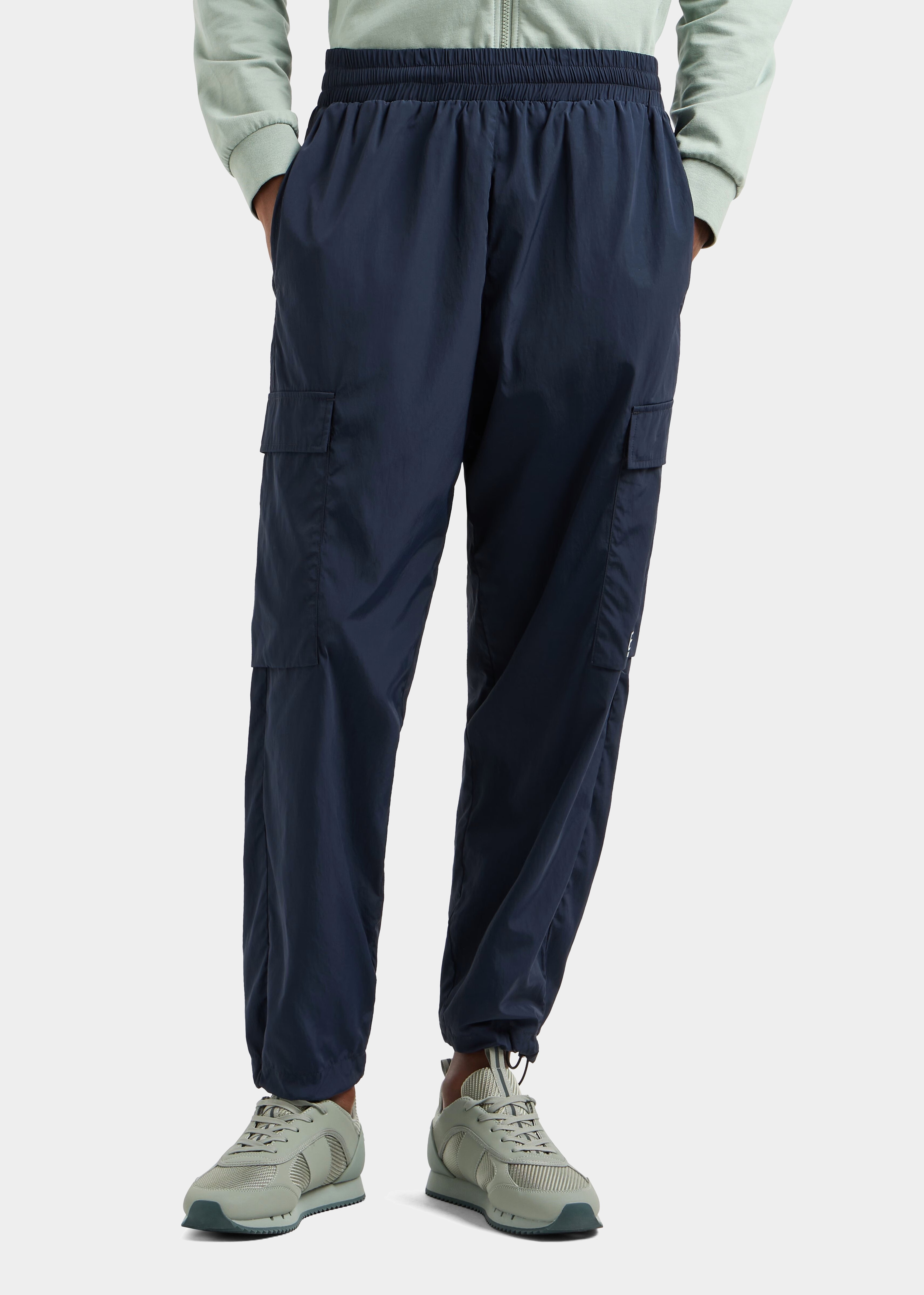 Спортивные брюки Спортивные брюки