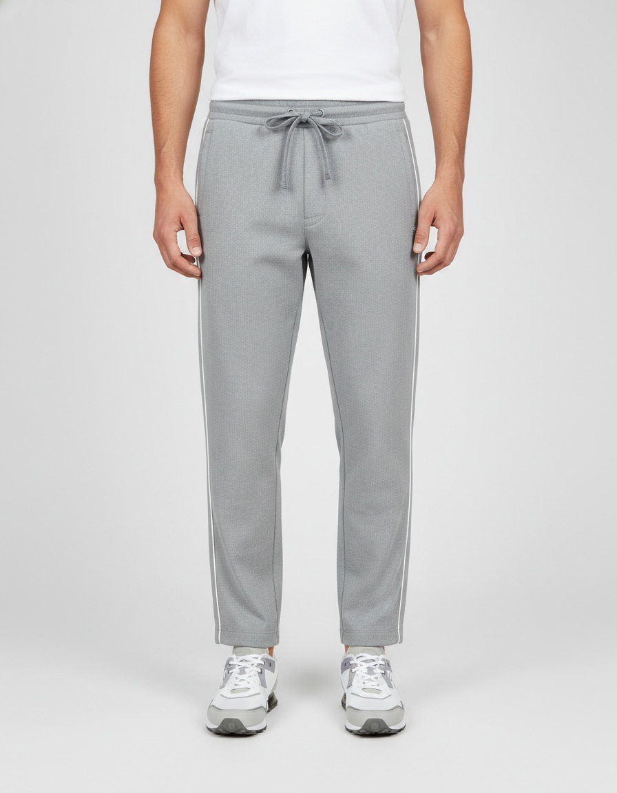 Спортивные брюки