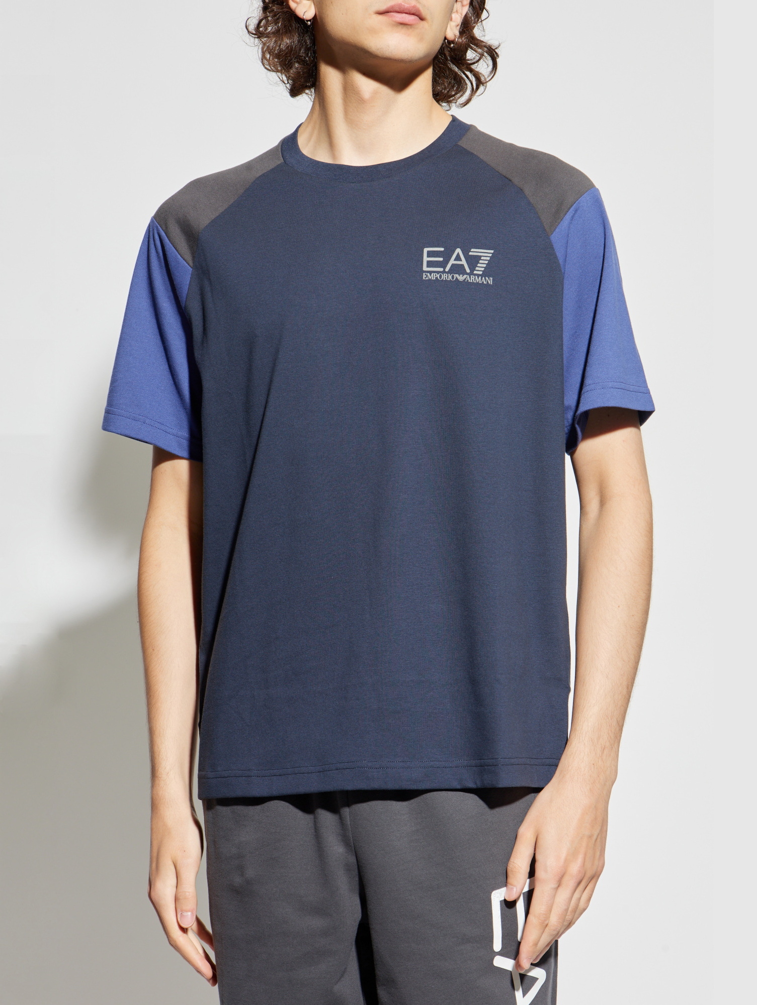 Футболка Футболка