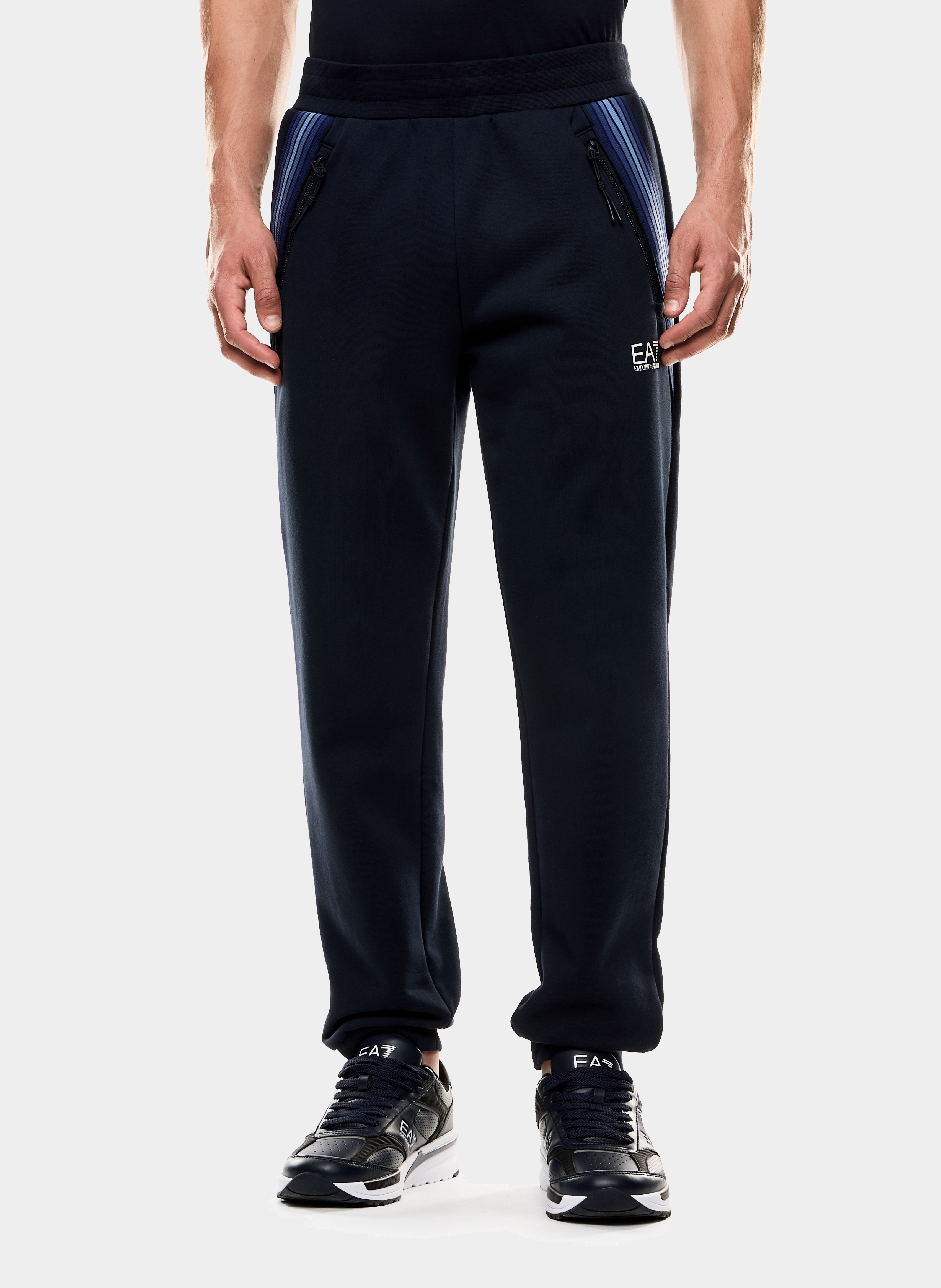 Спортивные брюки Спортивные брюки