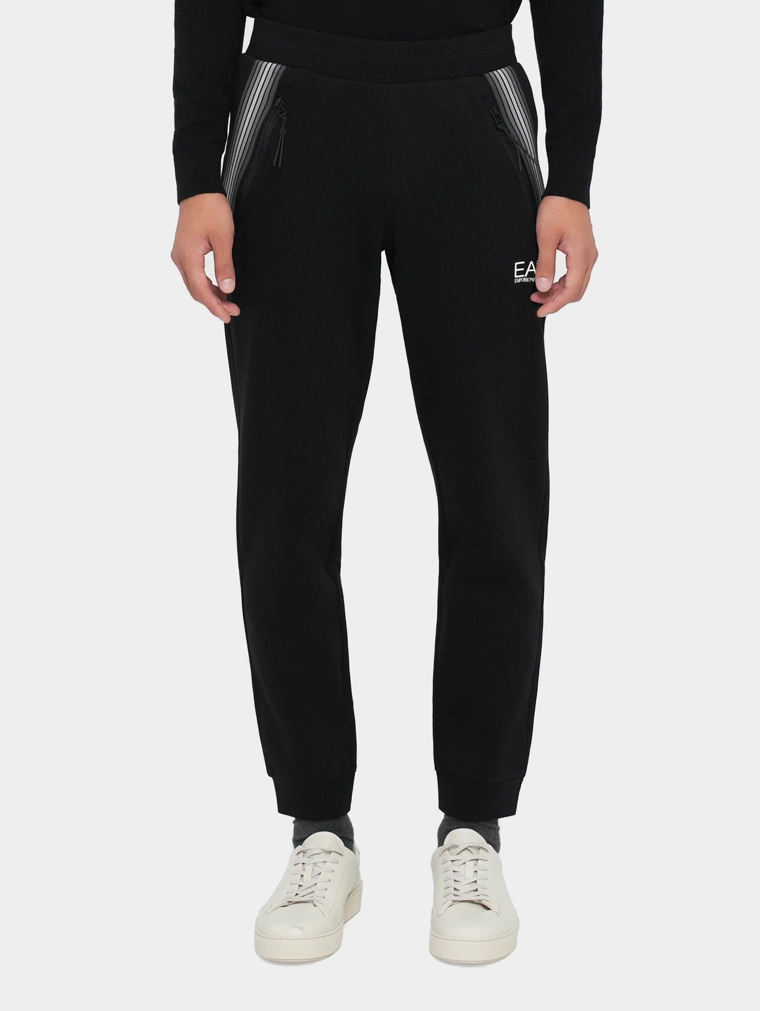 Спортивные брюки Спортивные брюки