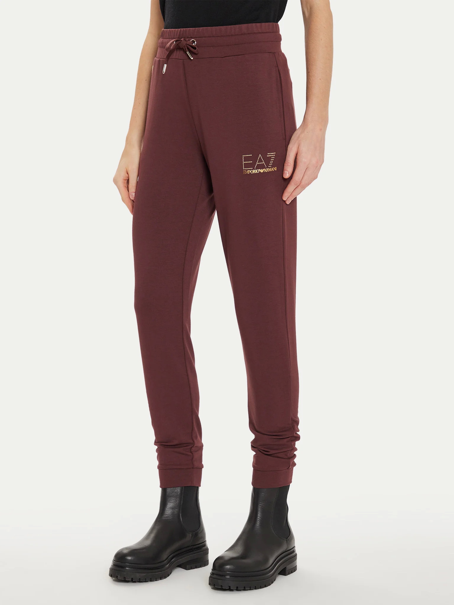 Спортивные брюки