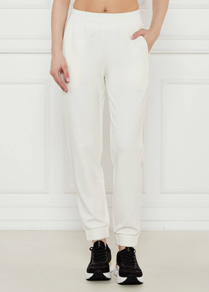 Спортивный костюм EA7