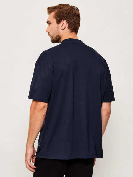 Футболка EA7