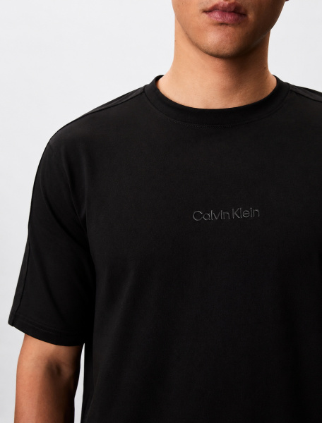 Футболка Calvin Klein