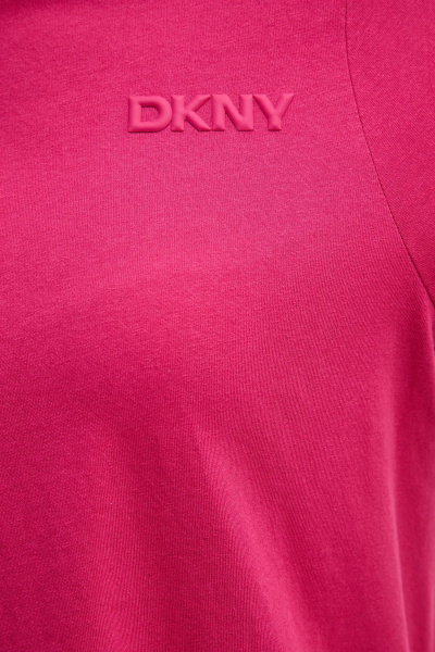 Футболка DKNY