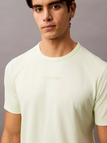 Футболка Calvin Klein
