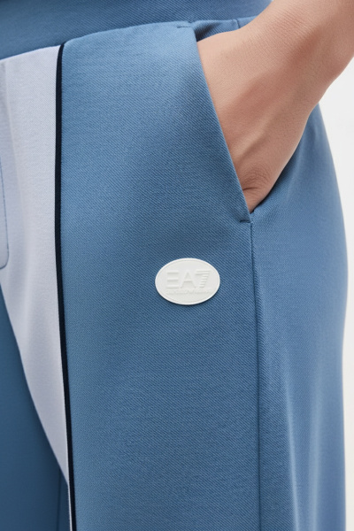 Спортивные брюки EA7