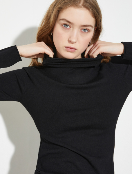 Водолазка MAX&Co.