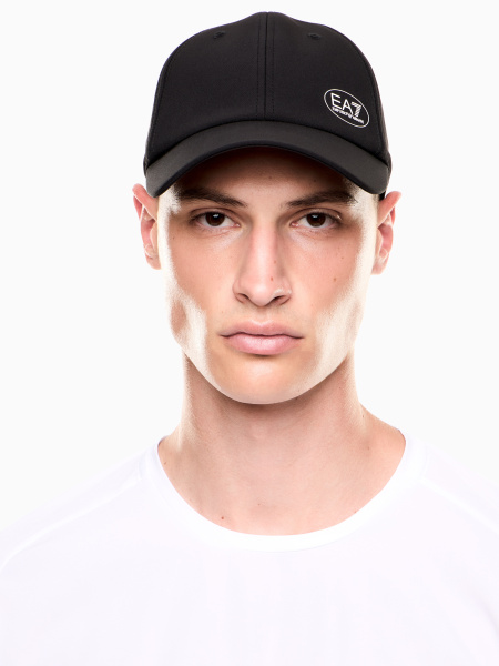 Кепка EA7
