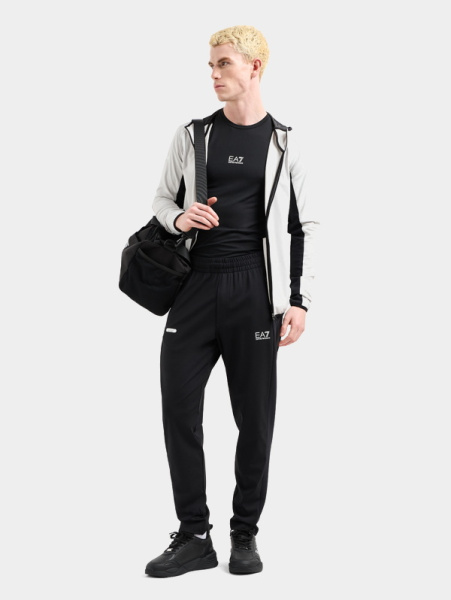 Спортивные брюки EA7 Спортивные брюки EA7
