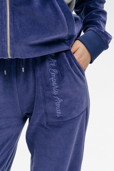 Спортивные брюки EA7