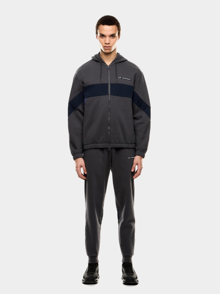 Спортивный костюм ZIP Спортивный костюм ZIP