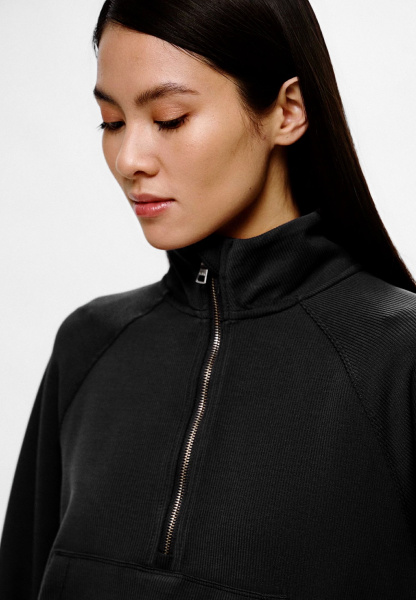 Пуловер DKNY