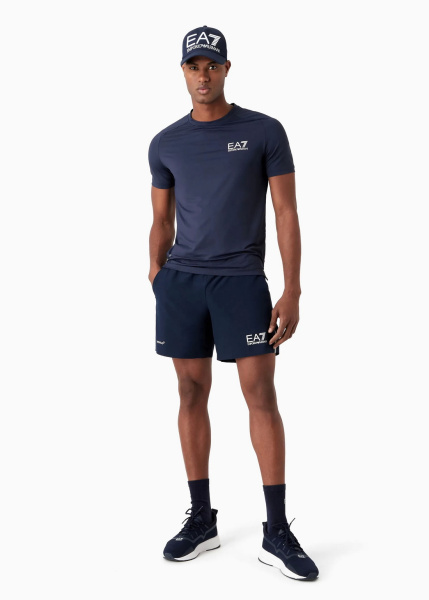 Футболка EA7