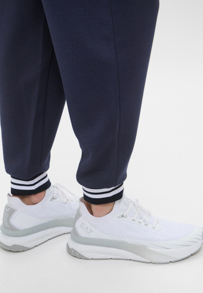 Спортивные брюки EA7 Спортивные брюки EA7