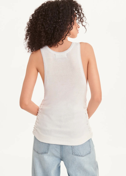 Топ DKNY