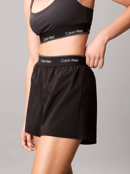 Шорты Calvin Klein