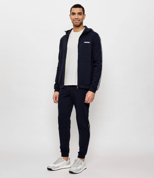 Спортивные брюки EA7