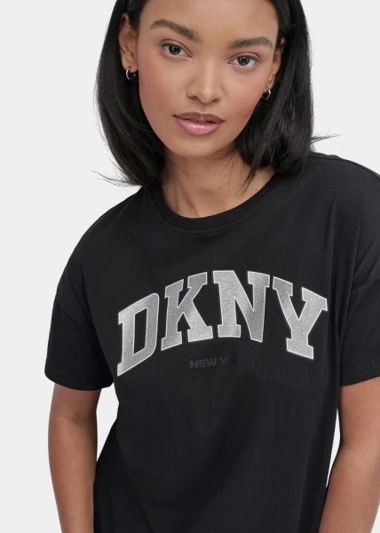 Футболка DKNY