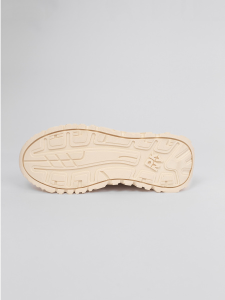 Кроссовки DKNY