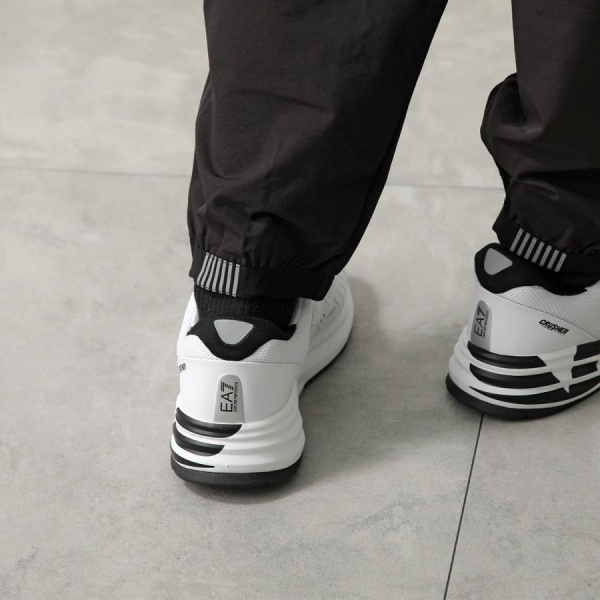 Спортивные брюки EA7