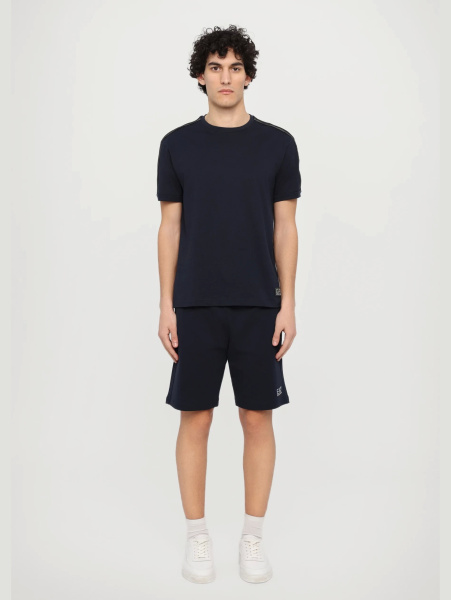 Футболка EA7