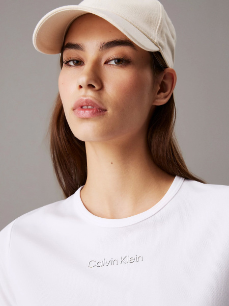 Футболка Calvin Klein