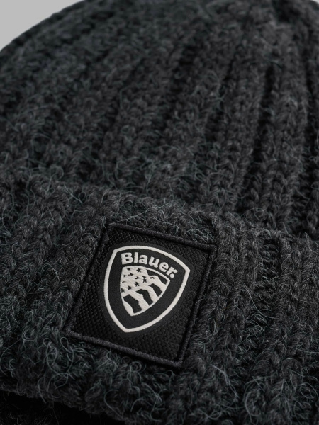Шапка BLAUER