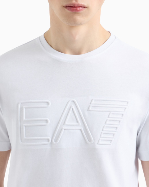 Футболка EA7