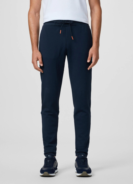 Спортивные брюки