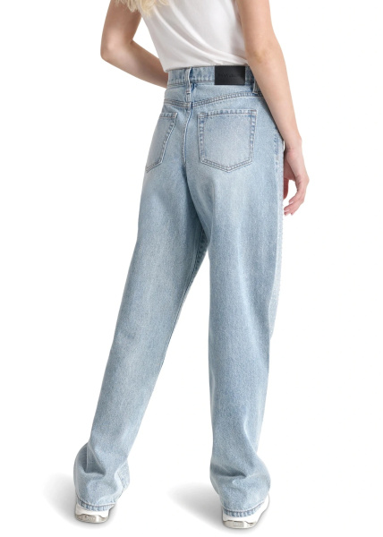 Джинсы DKNY