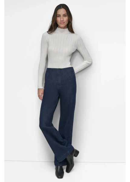 Джинсы DKNY