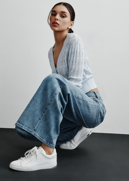 Джинсы DKNY