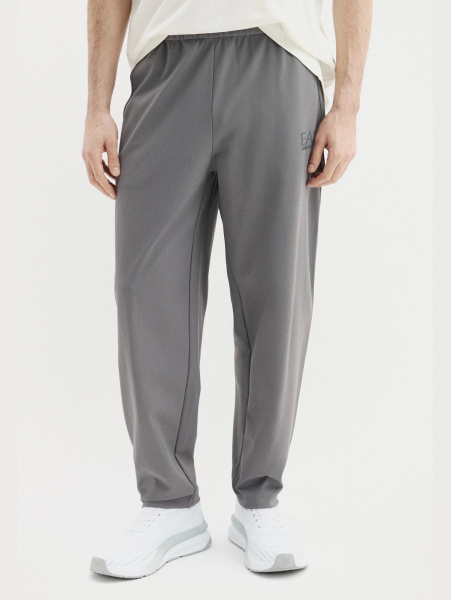 Спортивные брюки