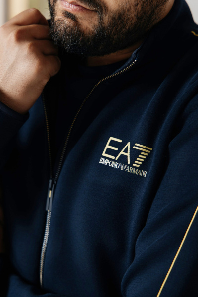 Спортивный верх ZIP EA7