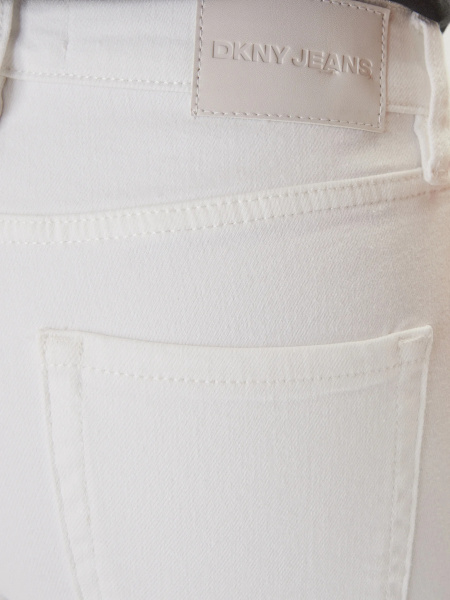 Джинсы DKNY