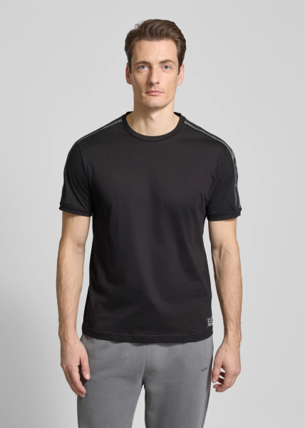 Футболка Футболка